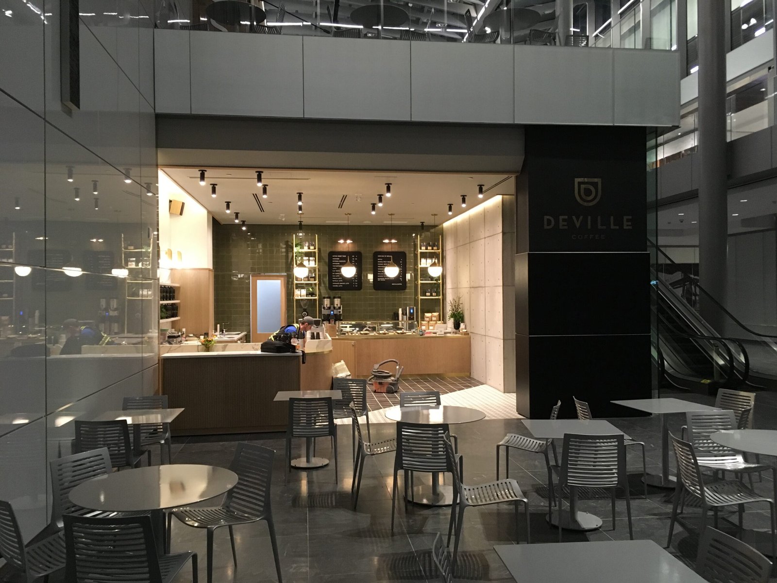 Deville Brookfield Place - Calgary